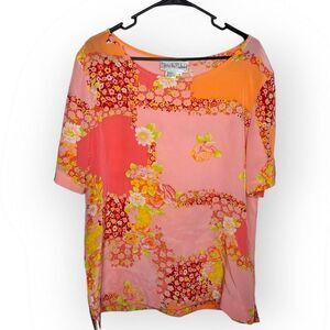Diane Von Furstenberg Women's Vintage Silk Floral Blouse size Medium
